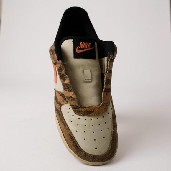 2021 Nike Air Force 1 ’07 DAKTARI – TIGER STRIPES’ coconut milk/atomic orange - Picture 5 of 9